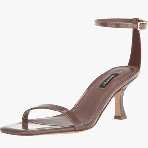 New in Box Nine West Women's Ripe Heeled Sandal Size 8